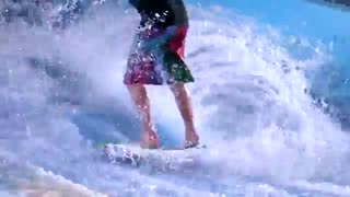 موج سواری دیدنی در استخر خانگی