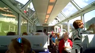 قطاری فوق العاده برای تماشای مناظر سوئیس