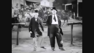 یه کلیپ باحال و زیبا از رقص مرحوم لورل وهاردی