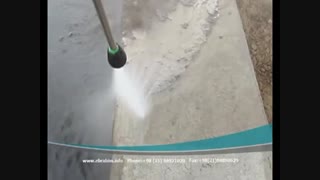 آیا می دانید با استفاده از کارواش یا واترجت می توانید استخر خود را نظافت کنید ؟ 87184-021