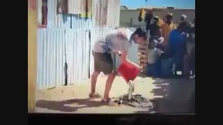 شعبده بازی با یک سطل