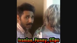 میشه نگام کنی!!!!