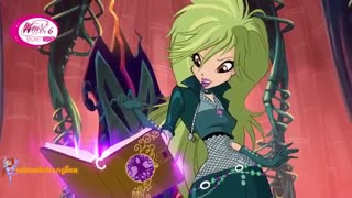 سلینا کیست؟