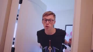 How can to make fnaf4 not scary...