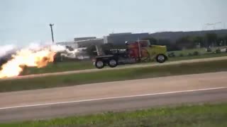 کامیونی با 3 موتور جت برای رقابت با هواپیما