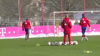 پاس کاری عجیب ماریو گوتزه و بد اشتوبر در تمرینات