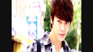 ((: 동해  오빠  생일  축하합니다 :))