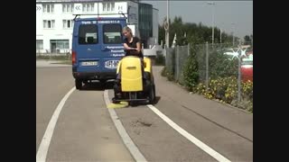 دستگاه سوییپر خیابانی - جاروی خیابانی - جارو صنعتی