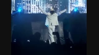 بدل مایکل جکسون