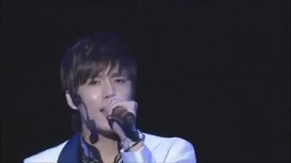 «Kim Kyu Jong Get ya luv live»