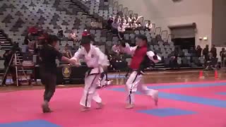 دفاع شخصی کره ای ـ از سری آلبوم های آموزش دفاع شخصی و هنرهای رزمی کوثرپرداز