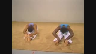 کاپویرا ـ دفاع شخصی خیابانی ـ 01 ـ سری آلبوم های آموزش هنرهای رزمی و دفاع شخصی کوثرپرداز