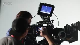 لی مین هو-فیلمیرداری و پشت صحنه   Yade از من گفتن نببینی ضرر کردی نماشا کاور موتو رسواری  لی مین هو با دختره تغییر دادخیلی قشنگه