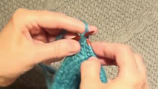 بافت کلاهی شیک برای خانمها