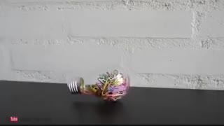 5 چیزی که میتوان از لامپ ساخت...