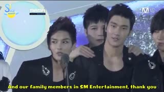 بهترین گروه پسر کره ای در جشنواره Mama 2011