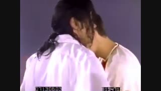 ویدیوی تازه لو‌رفته‌ای از پشت‌صحنه‌ی فیلم‌کوتاهِ Black Or White ! - مایکل جکسون