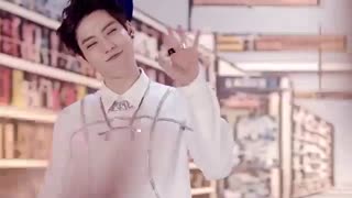 موزیک ویدئو pretty از infinite h