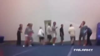 روبروی دوربین