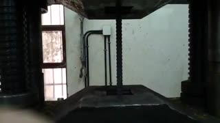 تست کشش میلگرد در آزمایشگاه کنترل کیفیت سازه امیرکبیر