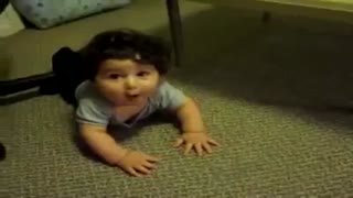 بچه ی بامزه