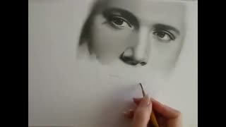 کشیدن تصویر جنسن راس اکلس به دست...