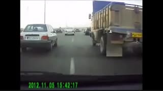 لایی کشی وحشتناک با آئودی TT در اتوبان تهران - کرج می ترسی نگاه نکن!