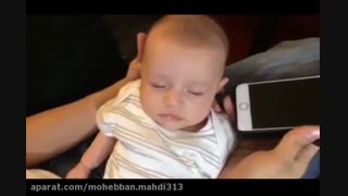 صدای دلنشین قرآن برای کودک  مثل صدای مادر دلنشین و آرام بخش است