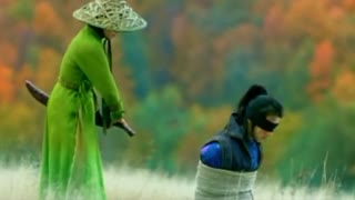 کلیپ سینمایی با ترانه ی فوق العاده زیبای "یه جای دور" با صدای نیما علامه و پویا سالکی