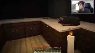 DanTDM-STOLEN MY CLOTHES!!-Lights out horror map