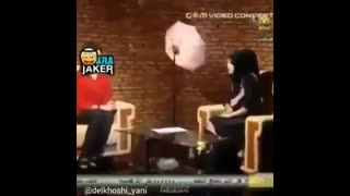 دختره فک میکنه صداش خوشگله