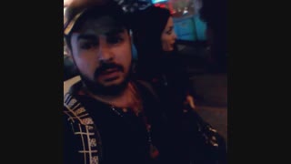 وقتی که بهزاد پکس به سختی انگلیسی صحبت میکنه