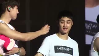 (توضیحات دوستانه)exo D.O & Chanyeol having fun but Kai