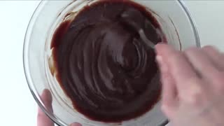 آموزش دسر گوی شکلاتی