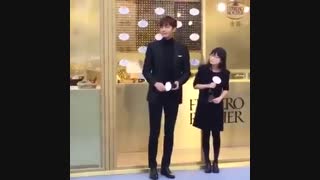 لی مین هو ویدیو اختصاصی مراسم دیروز (زوم کرده فقط از مین هو )