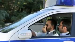 شوخی کردم مدیری ... خشونت