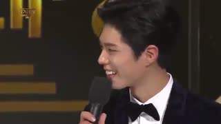 پارک بوگوم - مجری مراسم جوایز شبکه  KBS 2016