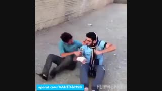محمد امین کریم پور.... فازش چیه جراحی پف زیر چشم