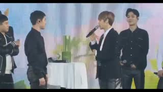 وقتی دی او به اصرار بکهیون و اجازه کای بکهیون رو بوس میکنه