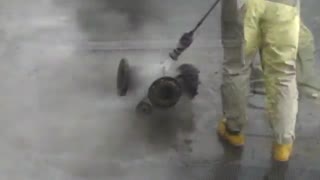 شستشوی تجهیزات صنعتی با واترجت صنعتی