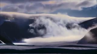 زمین، سیاره ی زیبای ما ...من چقدر خوشبختم که اینجا زندگی می کنم