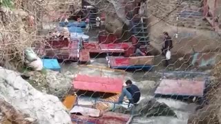 تخت های روی آب