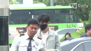 مین هو رفت سربازی....:(