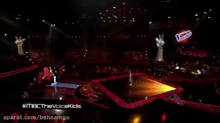 کلیپ بسیار زیبا از دختر بچه سوریه اشک همه رو درمیاره