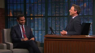 حضور Aziz Ansari در Late Night with Seth Meyers