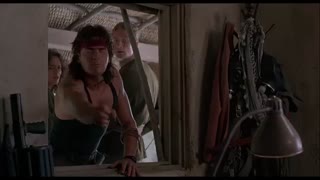 سکانس فوق العاده خنده دار نجات گروگان‌ در Hot Shot