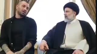 امیر تتلو در کنار رئیسی