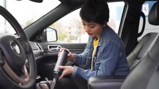 کپسول شارژی برای نظافت خودرو