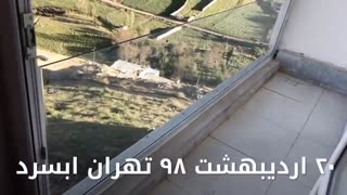 نرده شیشه ای تراس با گروه ساختمانی شاددل