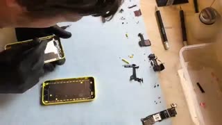 آموزش تعویض بدنه قاب پشت آیفون 5C - تعمیرات 118